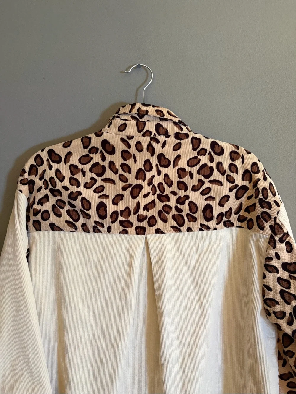 Umgee Leopard & Cream Patchwork Corduroy Shacket Raw Hem Oversized Western Boho - Picture 9 of 12
